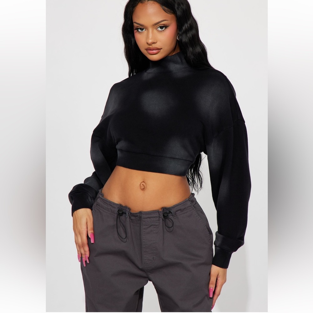 Ava washed cropped pull over - Black